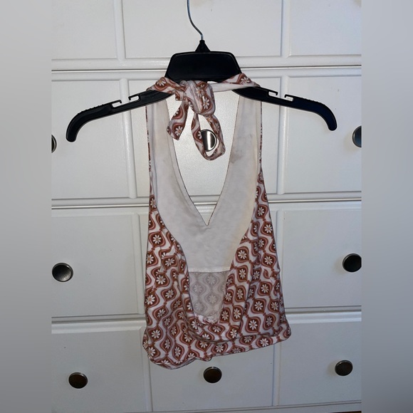 Perfect summer top! - Picture 2 of 2